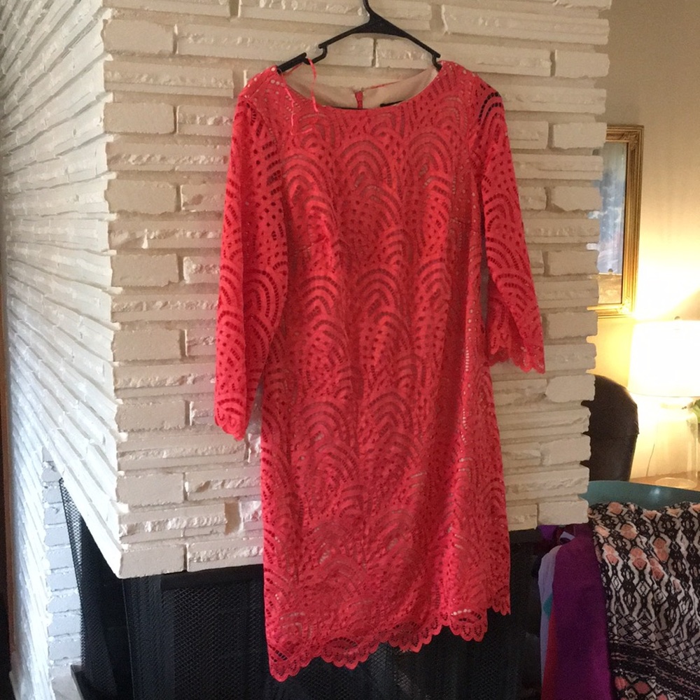 Lace sheath dress